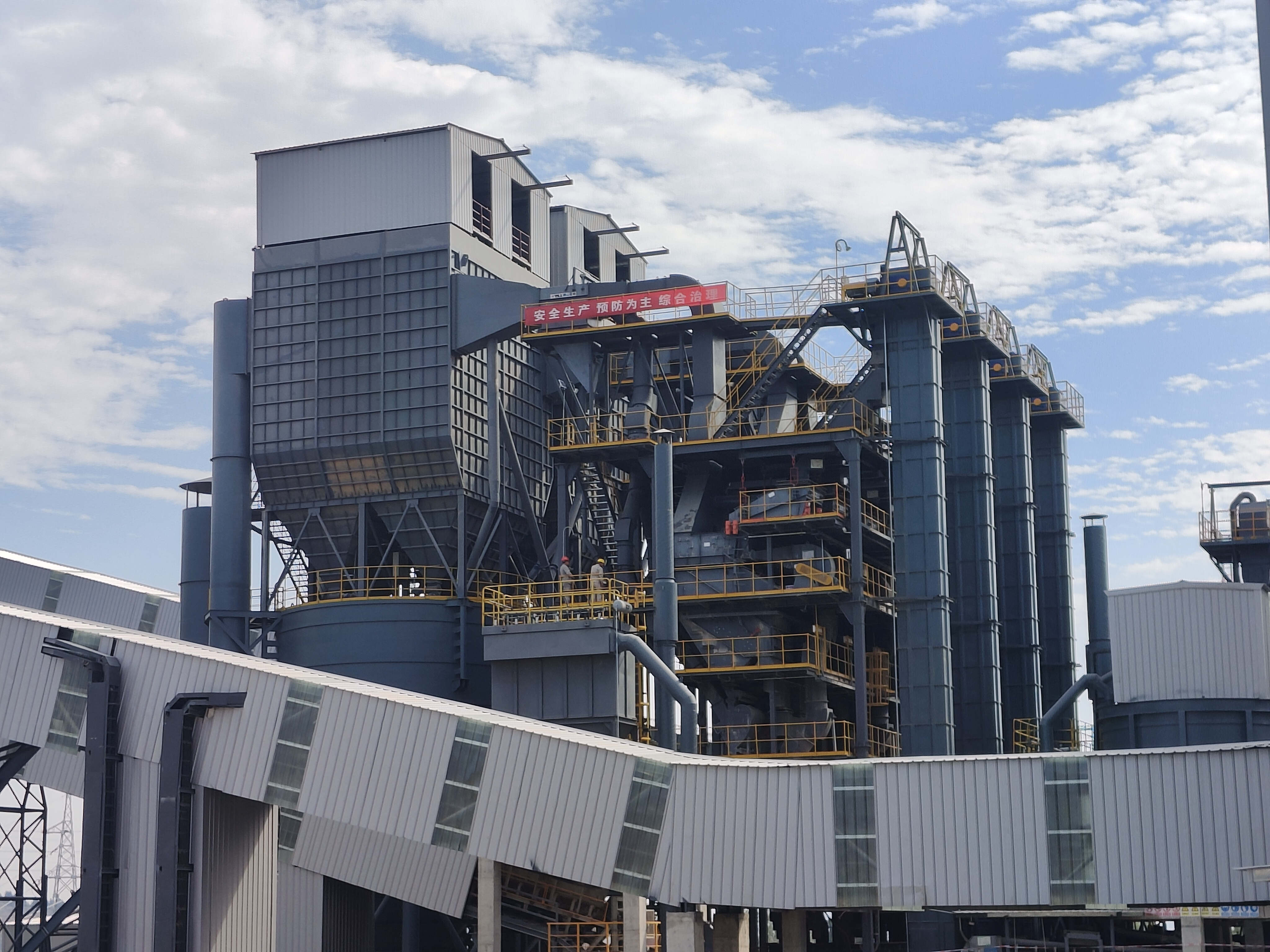 怎樣提高制砂樓的產(chǎn)量，打造合理高效的機制砂生產(chǎn)線？